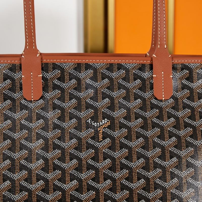 Goyard Shopping Bags